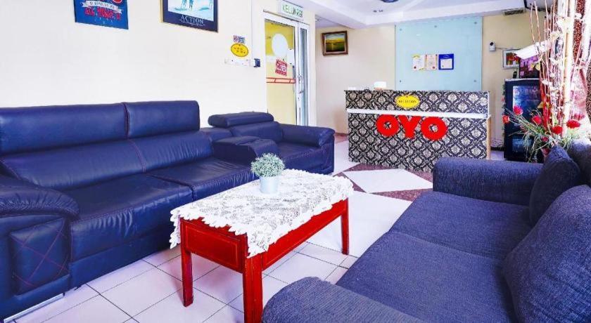 Oyo 90486 New Station Hotel Klang Ngoại thất bức ảnh